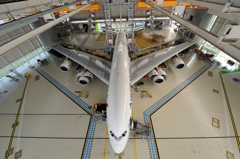 Opérateurs_Hangar AFI HD.jpg