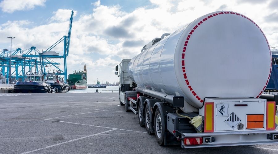 Tanker truck