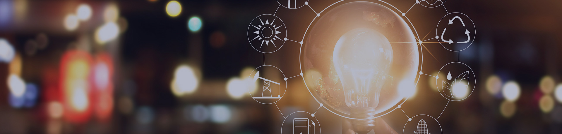 Une main tenant une ampoule