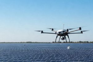 Photovoltaïque IA drone autonome