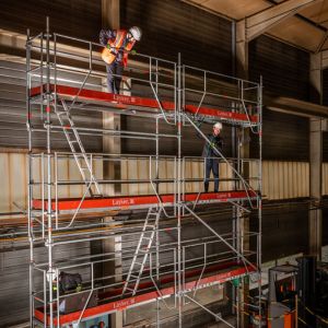 Des collaborateurs apave en train de réaliser une formation Echafaudage